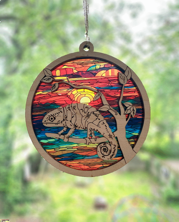 Chameleon 02 Sun Catcher